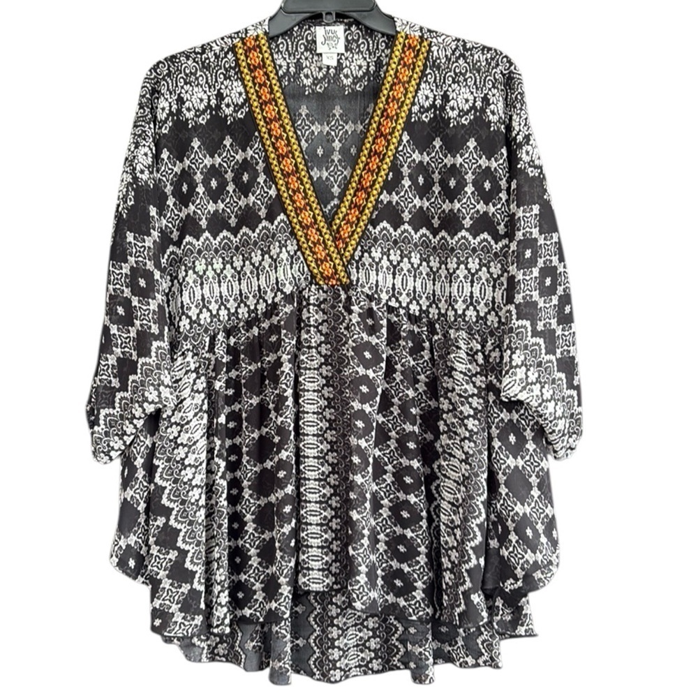 EUC Ivy Jane Oversized Embroidered Boho Top Size XS